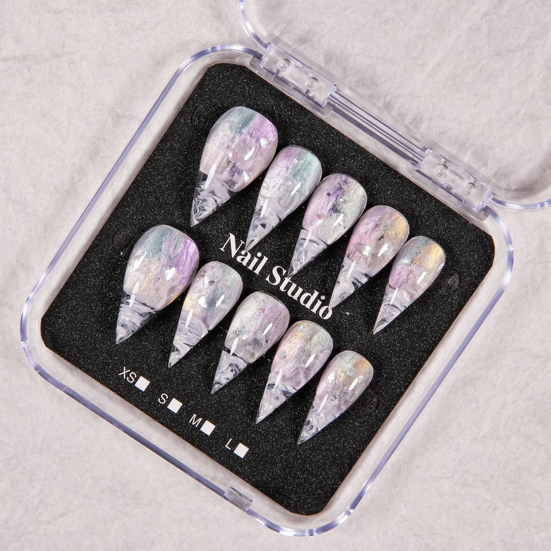 Glamorous Artistic Press-On Nail Tips