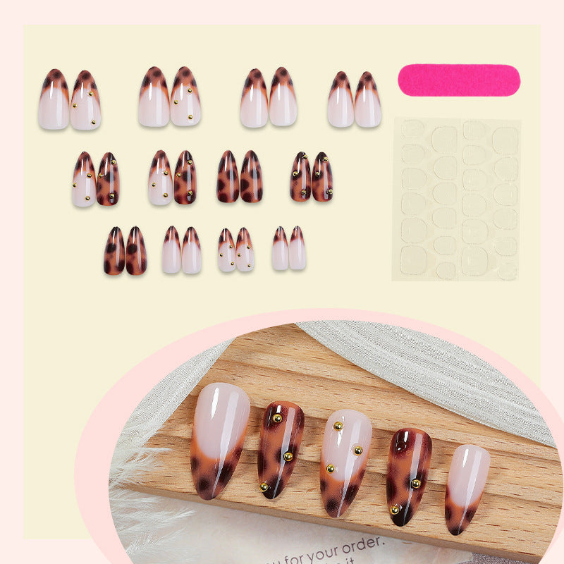 Decorative Press-On Nail Set with Elegant Leopard Design Stornfield