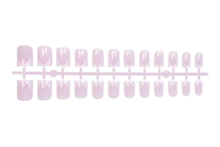 Artificial Nail Set with Elegant French Tip Design Stornfield