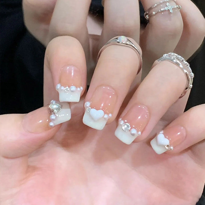 Artistic Press-On Nail Set with Glittery Star Accents Stornfield