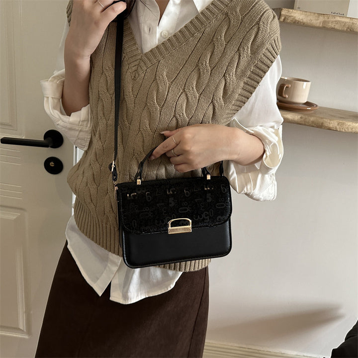 Vintage-Inspired Elegant Shoulder Bag