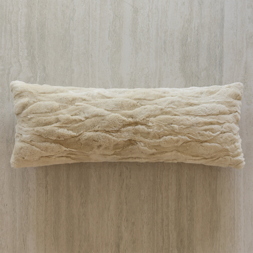 Stylish and elegant decorative cushion