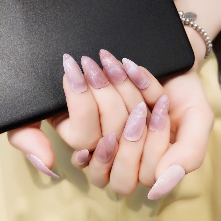 Elegant Marble Effect Press-On Nail Tips Stornfield