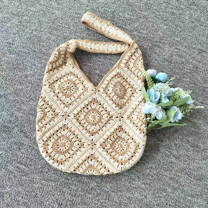 Fashionable crochet shoulder bag Stornfield