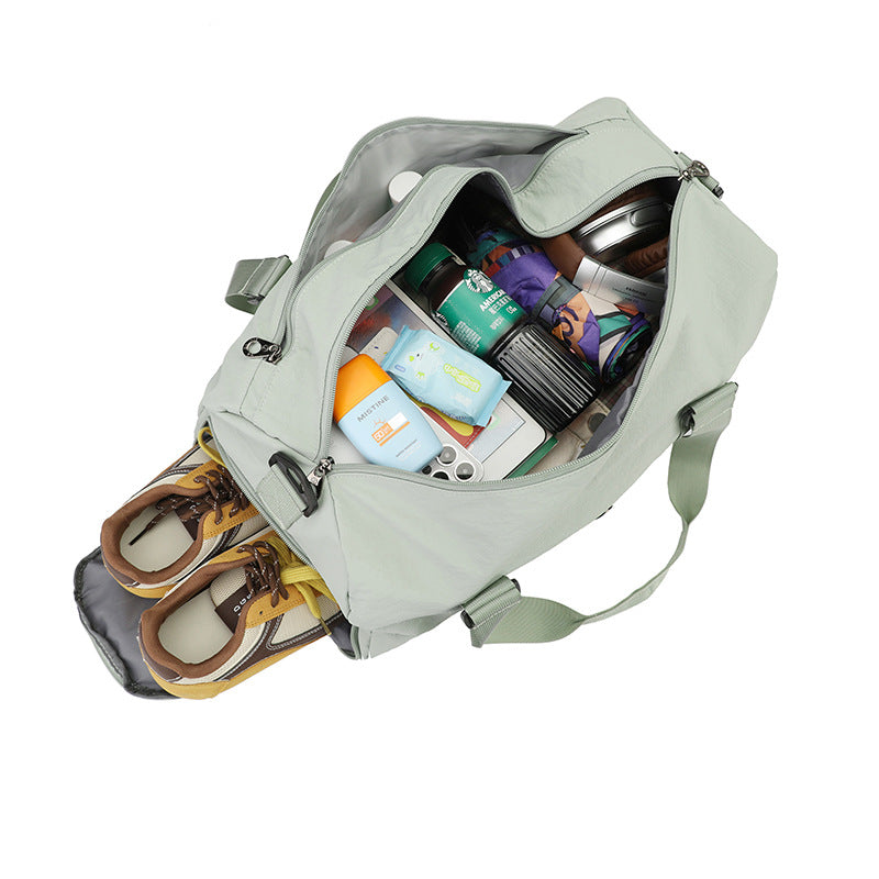 Spacious Lightweight Travel Duffle Bag