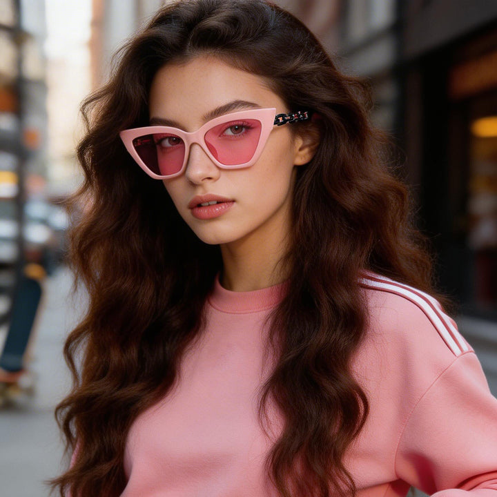 Women's Cat-Eye Sunglasses with Luxurious Chain Frame Stornfield