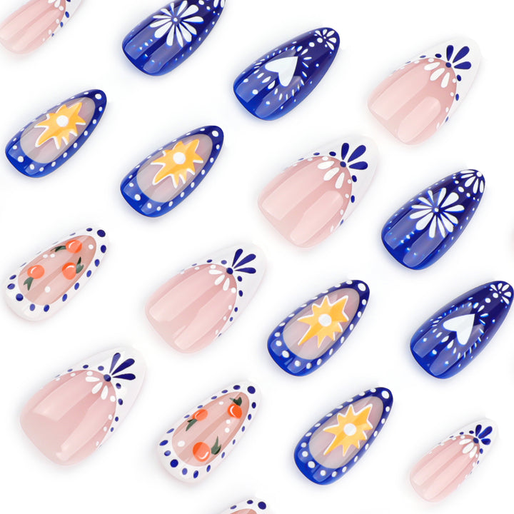 Artful Nail Art with Tropical Motifs Stornfield
