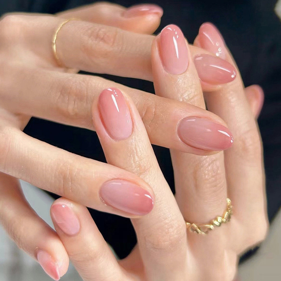 Luxurious Gel Nails Stornfield