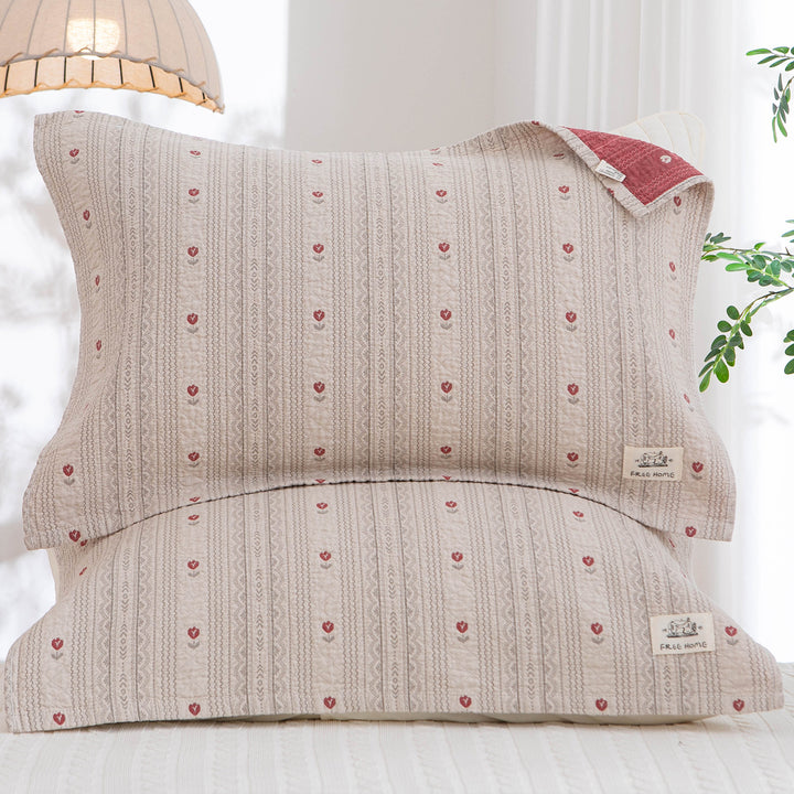 Women's pillowcase with modern checkered pattern Stornfield