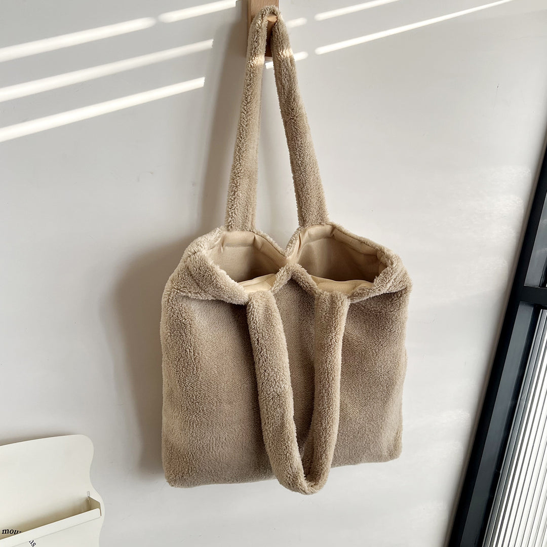 Cozy Fur Tote