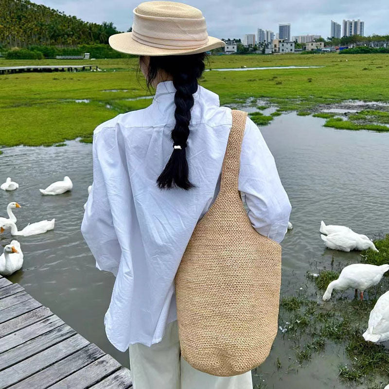 Handbag in Minimalist Design Stornfield
