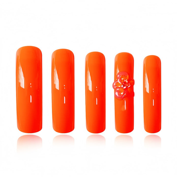 Glamorous Press-On Nail Extensions with Artistic Flower Design Stornfield