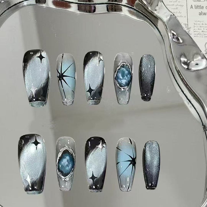 Whimsical Bear-Themed Press-On Nail Art Kit Stornfield