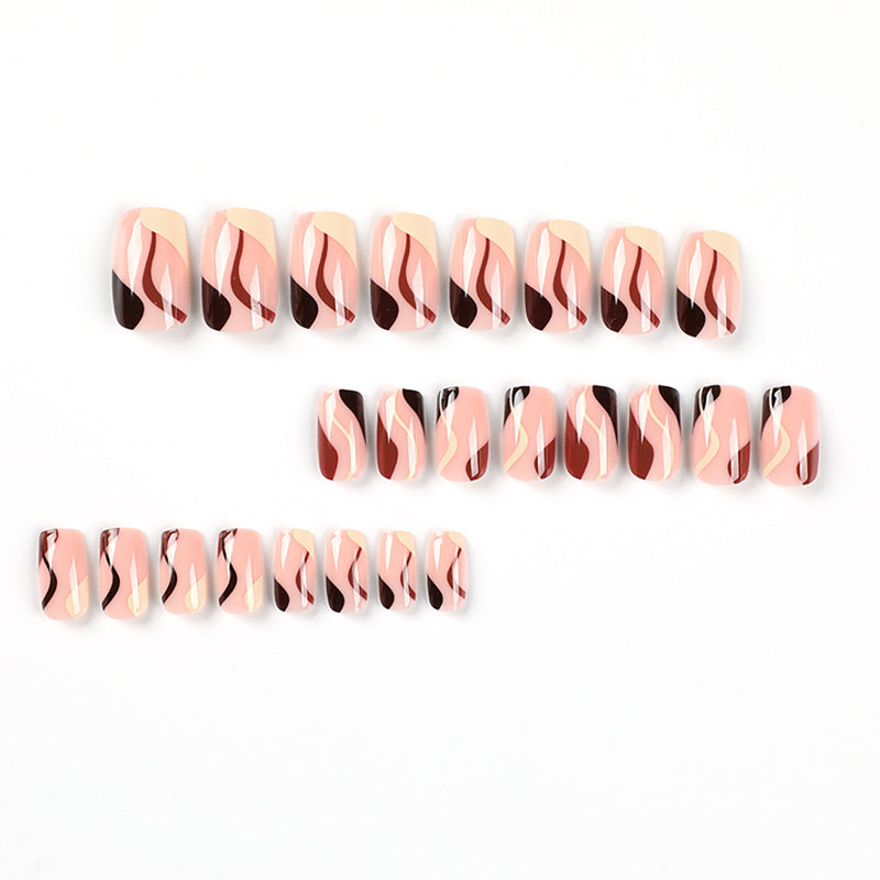 Artificial nail design with modern marble pattern Stornfield