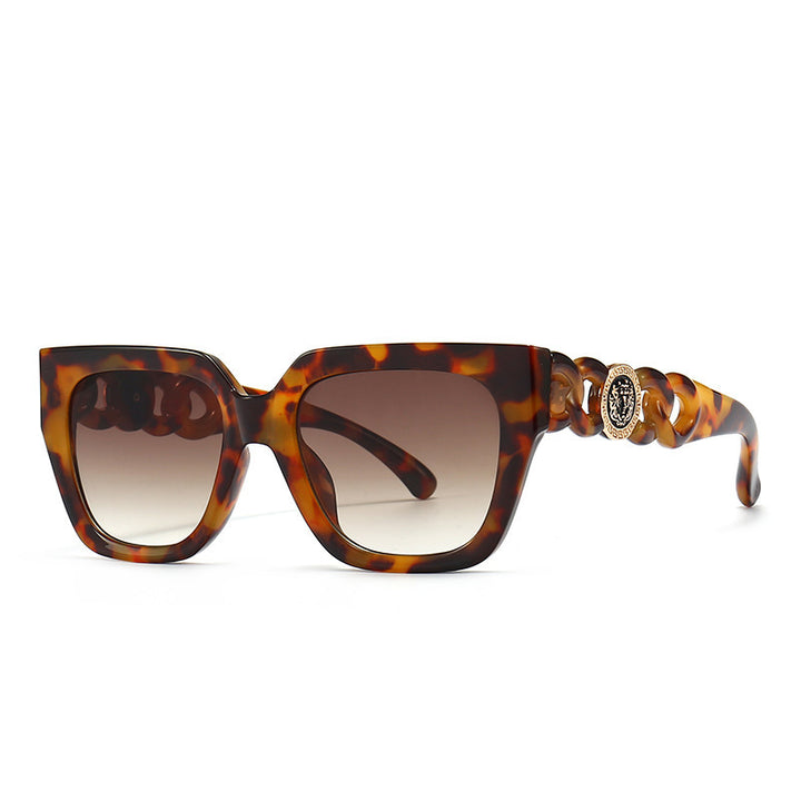 Women's oversized sunglasses with luxurious chain accents Stornfield