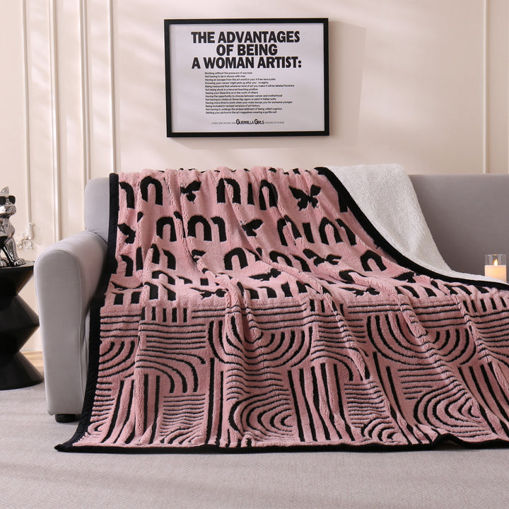 Chic Floral Pattern Throw Blanket Stornfield