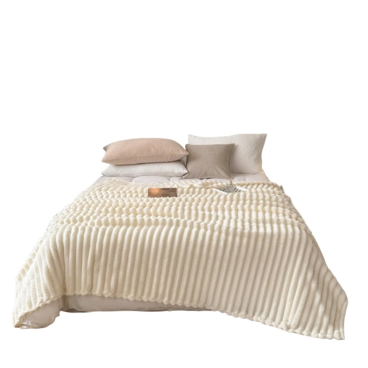 Women's Luxurious Soft Faux Fur Blanket