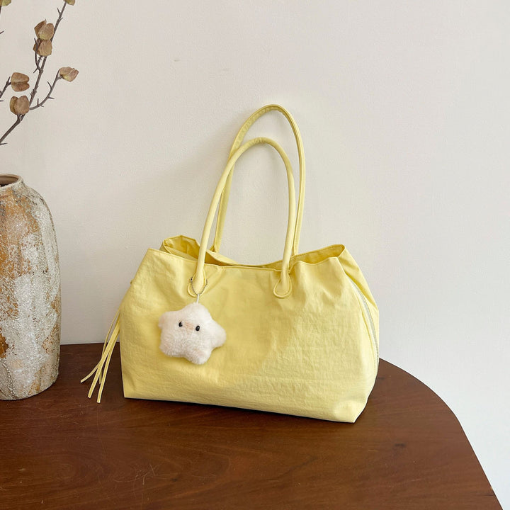 Elegant and Multifunctional Handbag Stornfield