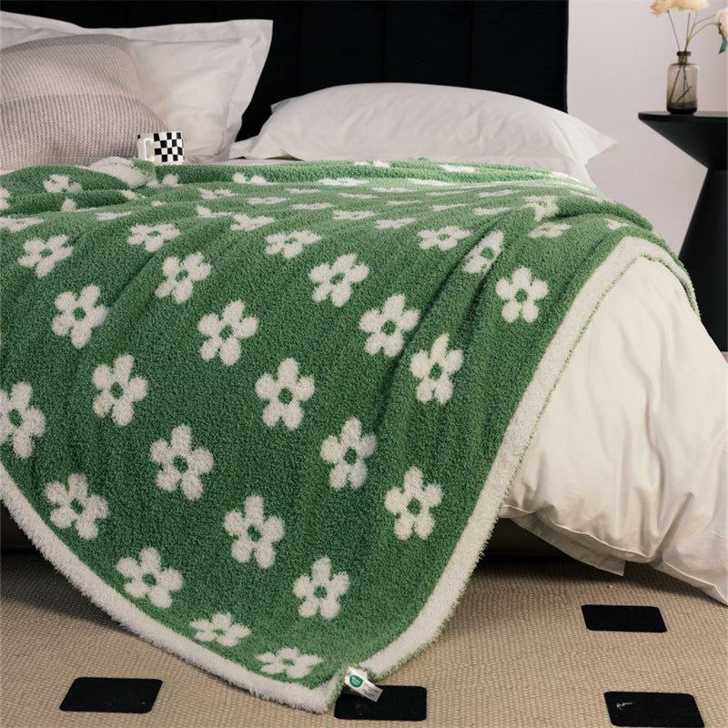 Extra soft fluffy blanket with teddy finish and floral relief