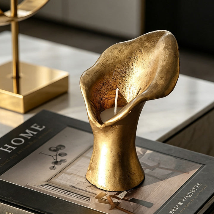 Elegant Decorative Floral Sculpture