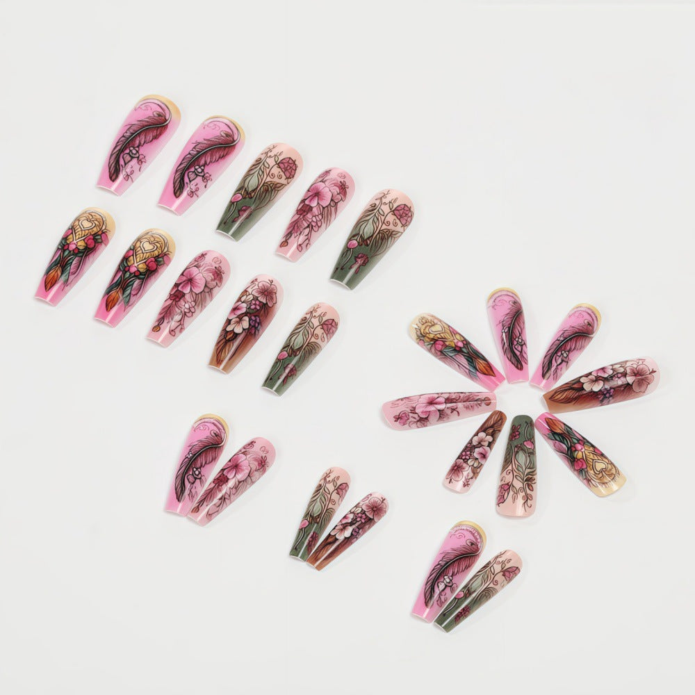 Artificial nails in floral and elegant design Stornfield