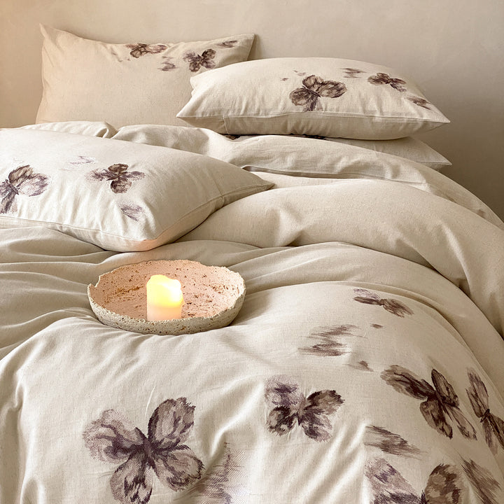 Bedding set made of linen-cotton mix with hand-painted butterfly design