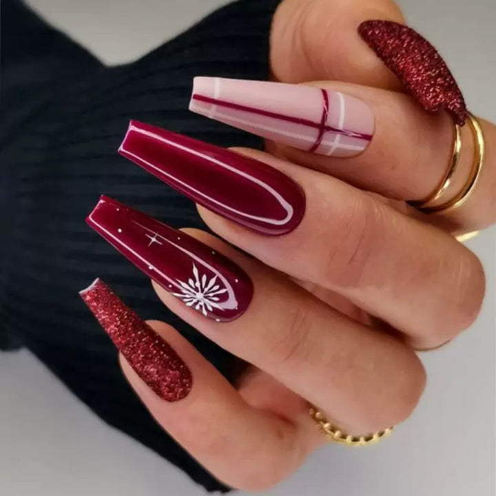 Decorative Press-On Nail Set with Shimmering Glitter and Elegant Art Stornfield