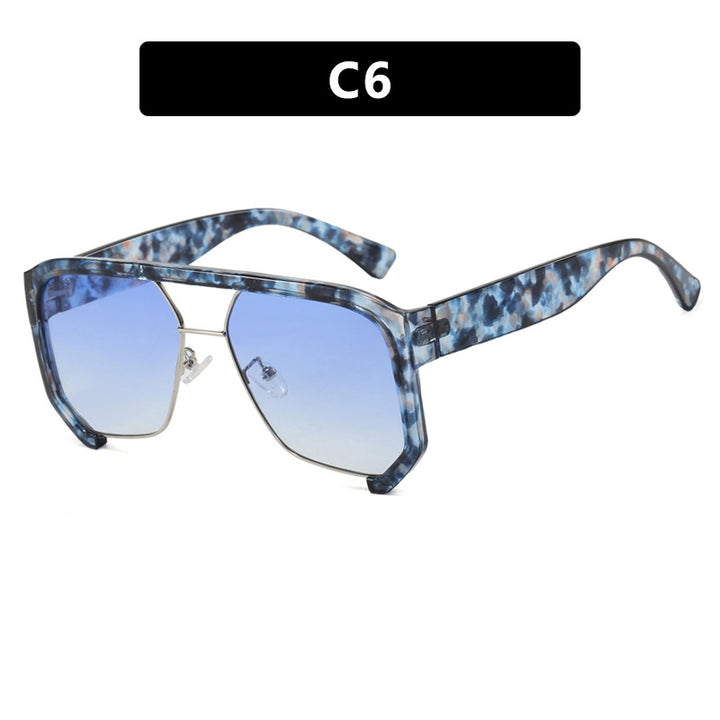 Ladies fashionable oversized sunglasses with elegant, faceted frame construction Stornfield