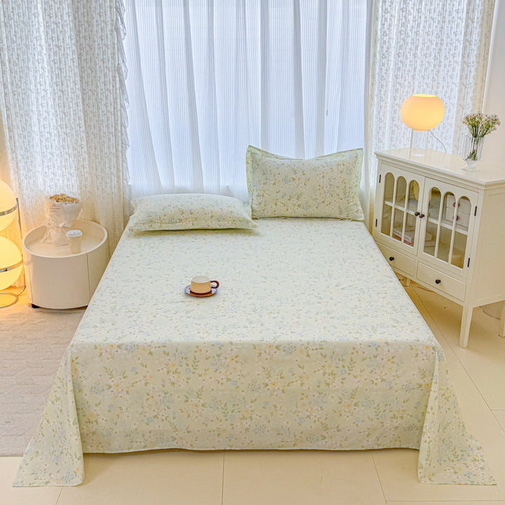 Cartoon-Themed Bedding Set