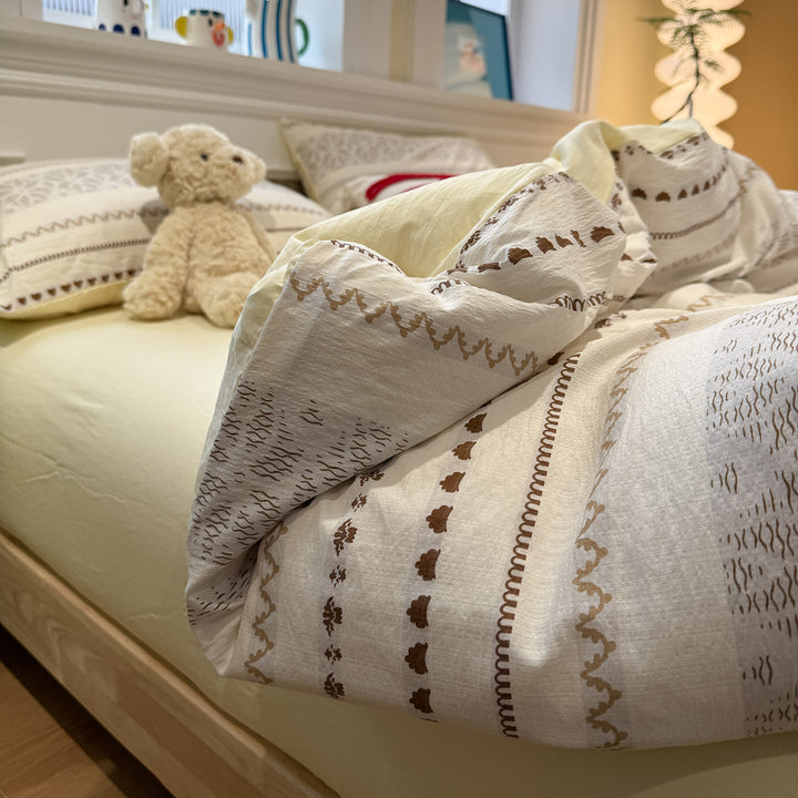 Quilted Cotton Duvet Cover Set with Nordic Reindeer Patchwork