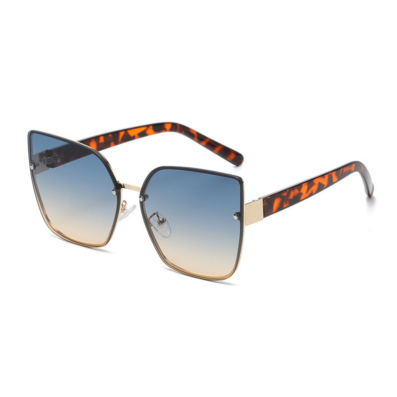 Ladies Oversized Sunglasses with Gradient Protection Stornfield