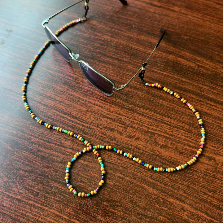Fashionable glasses holder chain with artistic design Stornfield
