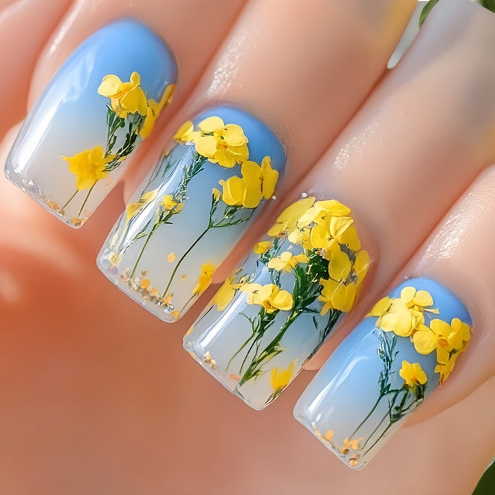Artificial nail tips in floral design Stornfield