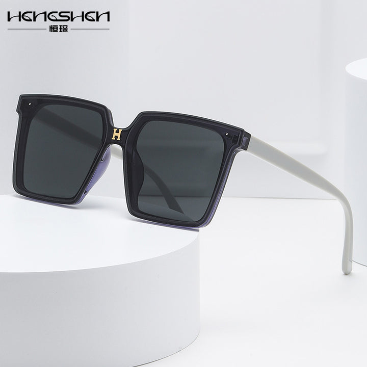 Women's square sunglasses with elegant gradient Stornfield