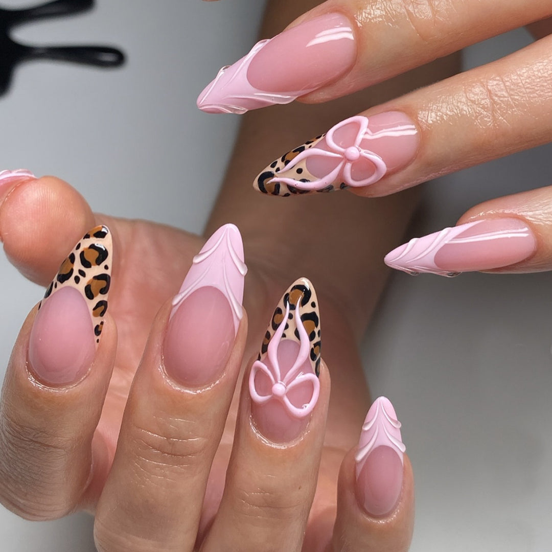 Acrylic Nail Set with Creative Leopard and Bow Accents Stornfield