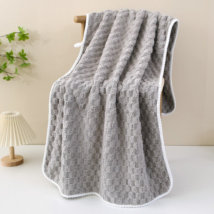 Cozy Living Blanket Made of Soft Microfiber Stornfield