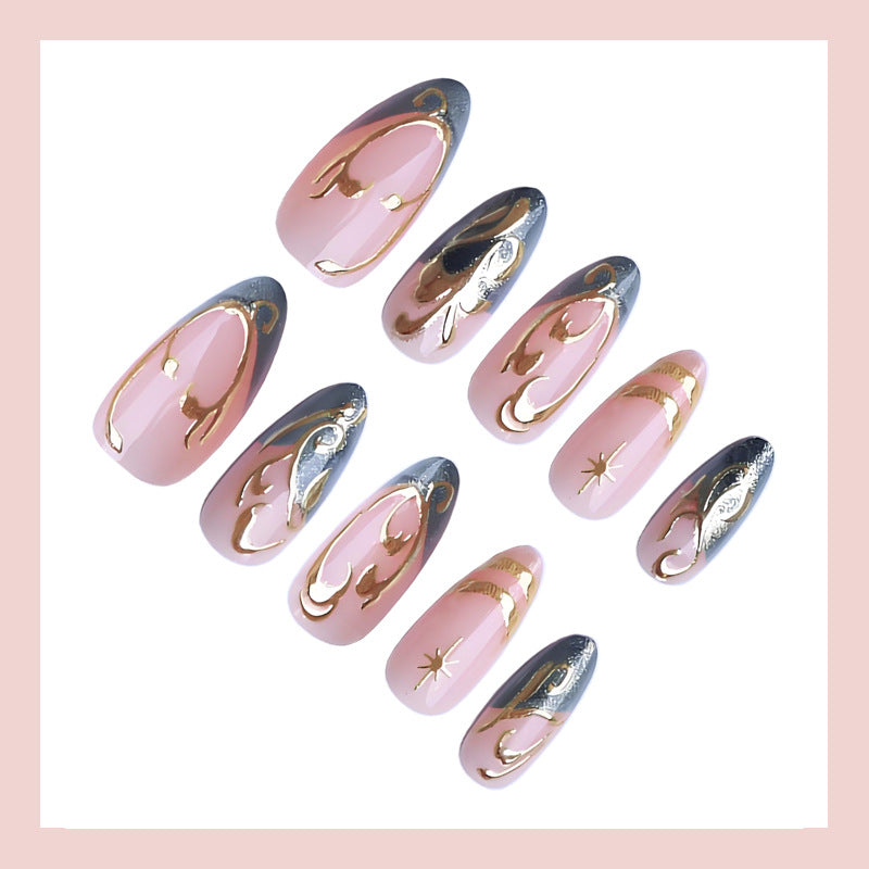 Nail art set in elegant, artistic design Stornfield
