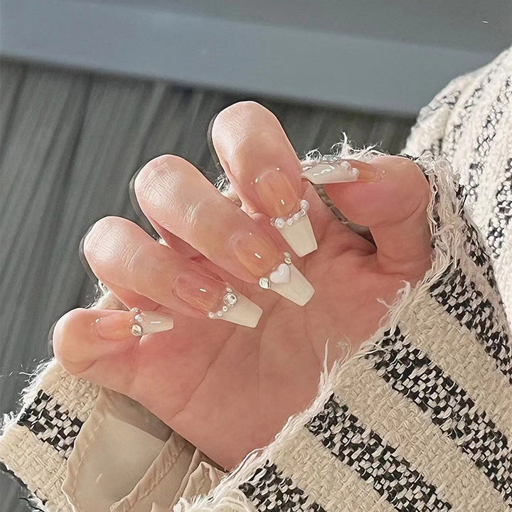 Artful nail extensions with 3D elements Stornfield