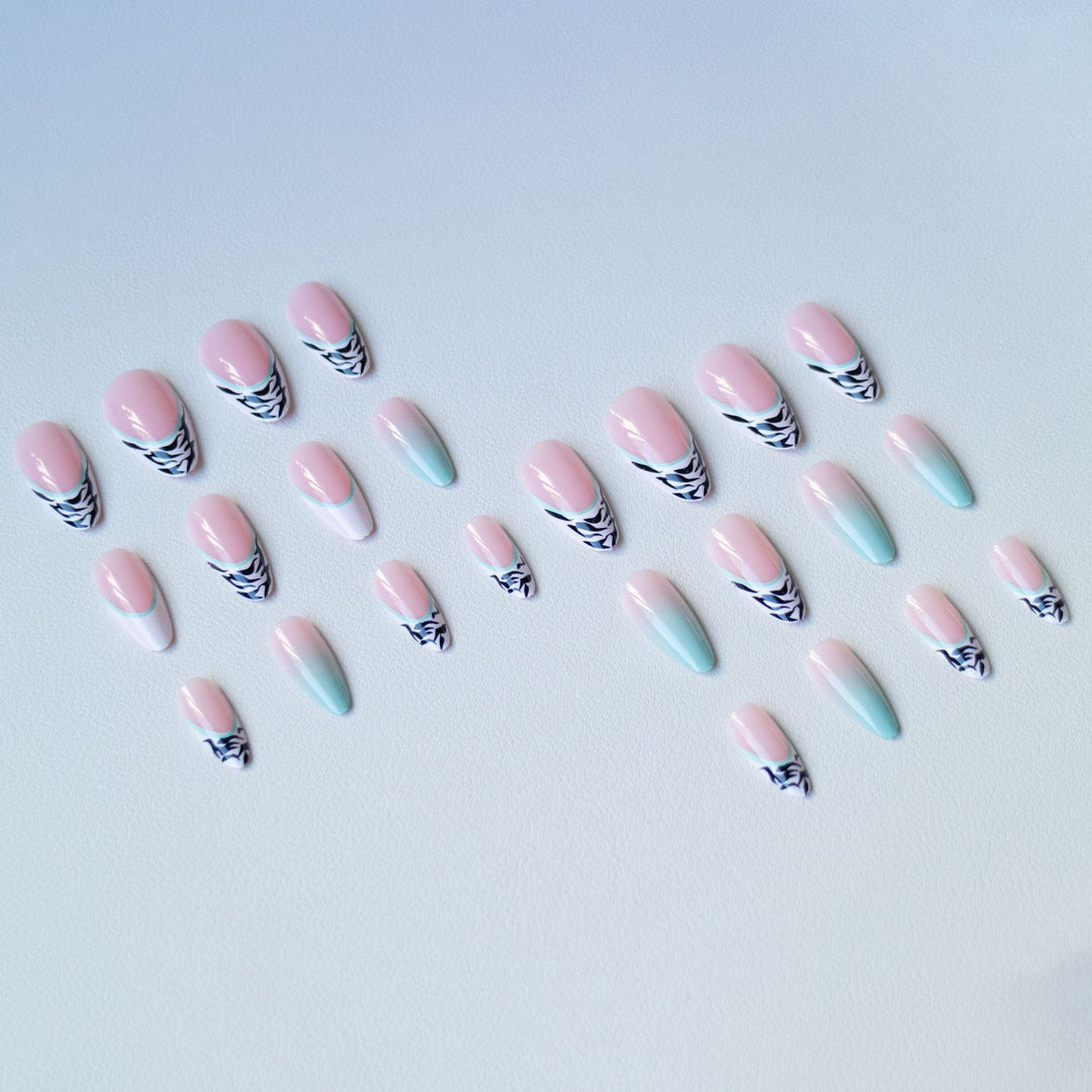 Artistic Nail Art Set