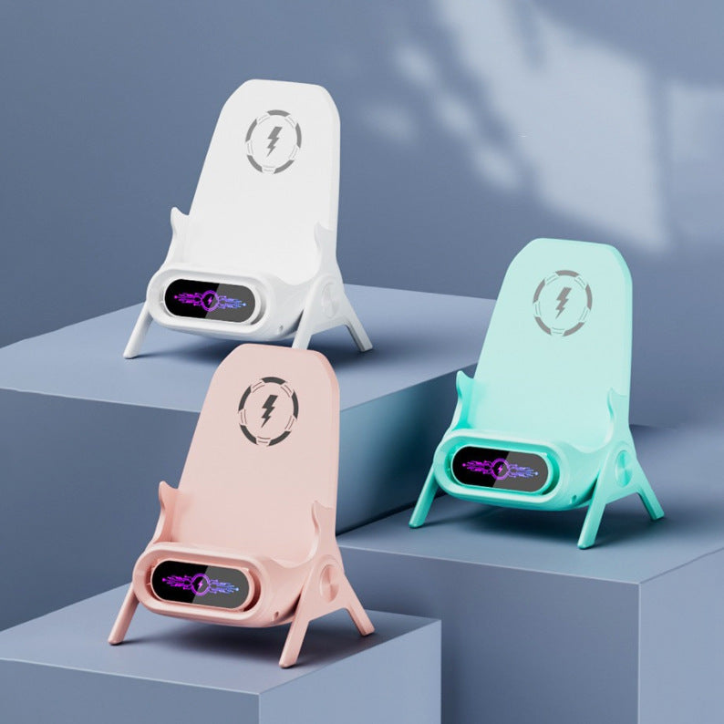 Qi Wireless Charger with Built-in Display Stornfield
