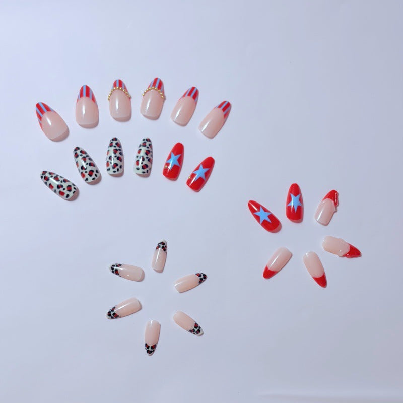 Artistic Nail Tips in Retro Style Stornfield