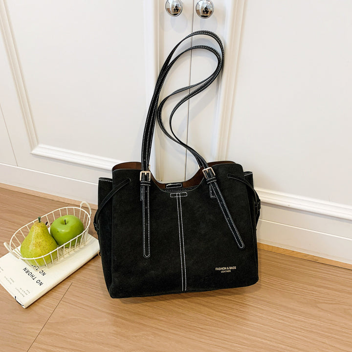 Versatile Everyday Leather Tote