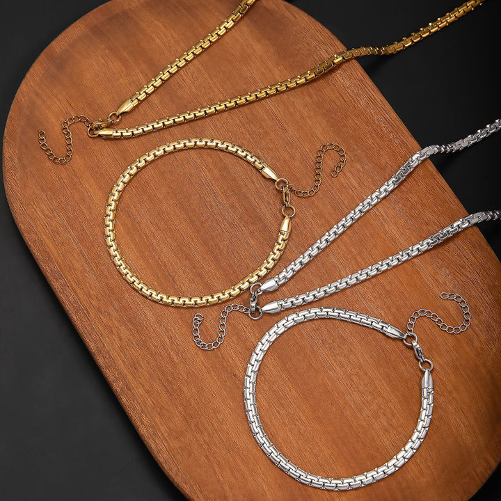 Stylish Chain Necklace Set Stornfield