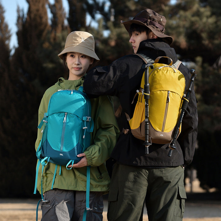 Lightweight Versatile Hiking Backpack Stornfield
