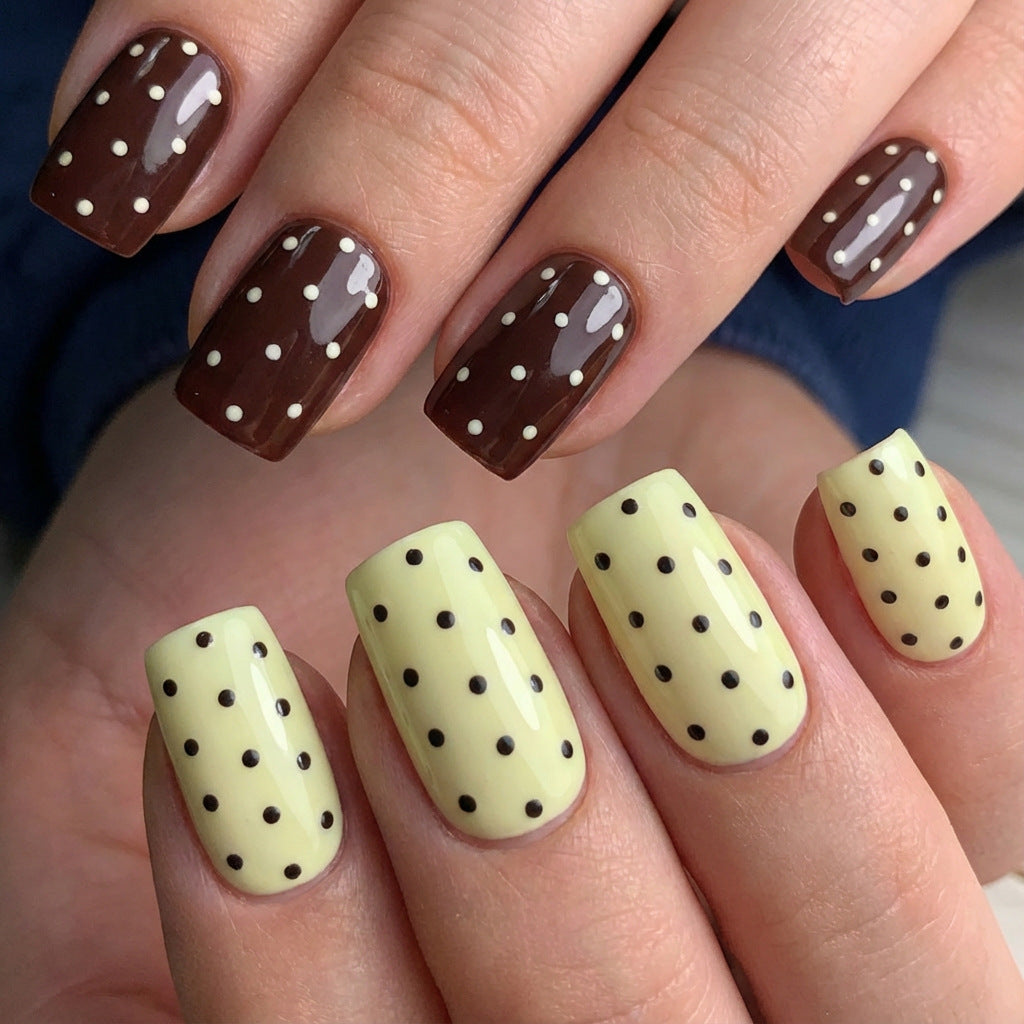 Creative Art Nails with Dots Stornfield