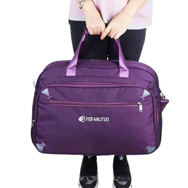 Sports bag with versatile storage space and durable outer material Stornfield