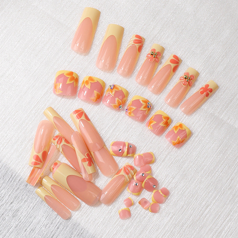 French-Inspired Floral Press-On Nail Set Stornfield