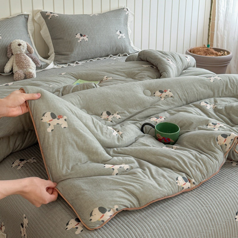 Quilted Cotton-Blend Light Comforter with Botanical Micro-Print and Contrast Piped Edge
