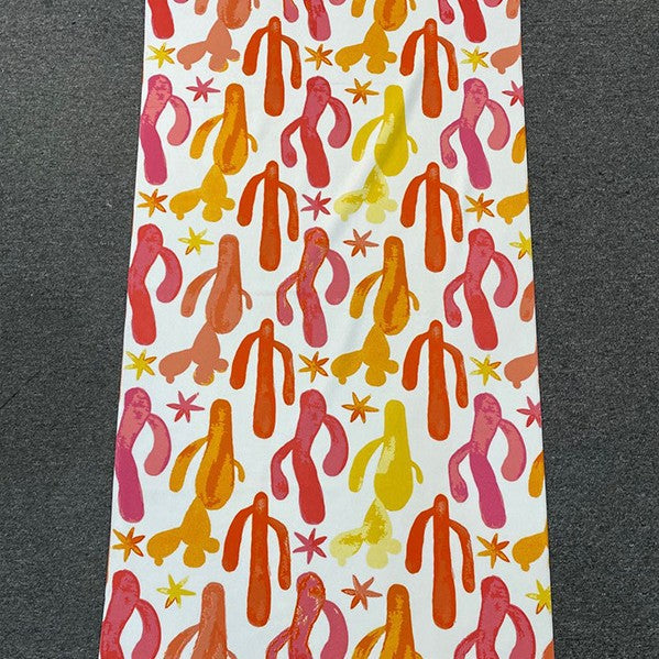 Beach towel with tropical flamingo design Stornfield