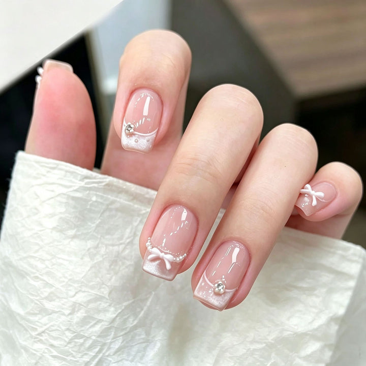 Elegant Press-On Nail Tips with Decorative Bow Stornfield